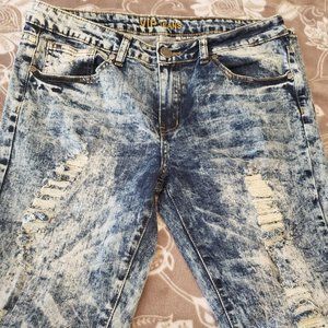 VIP Distressed Jeans